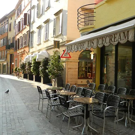Vecchia Riva-3